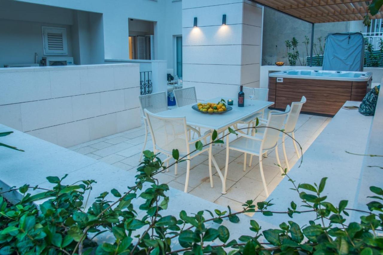 Apartments Villa Medic Brela Exteriér fotografie