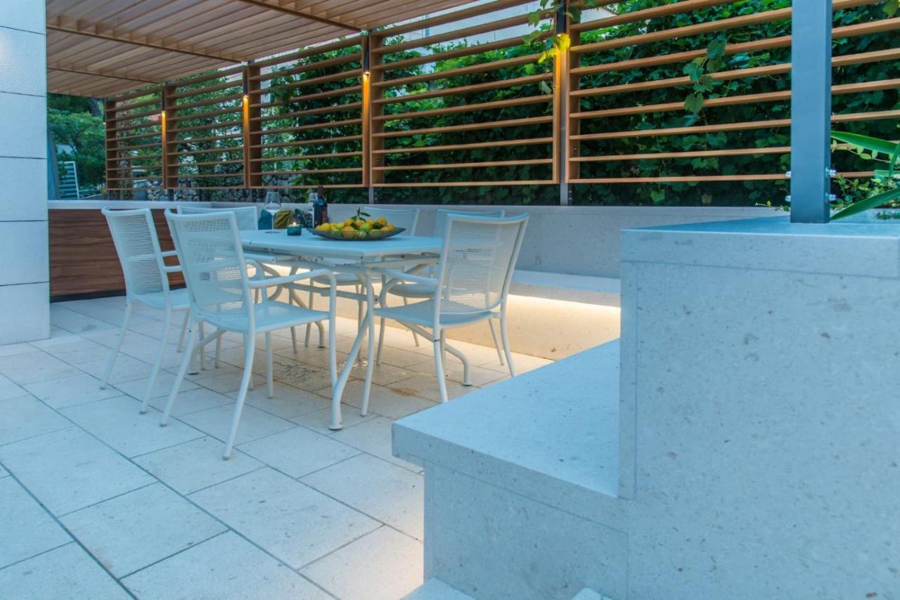 Apartments Villa Medic Brela Exteriér fotografie