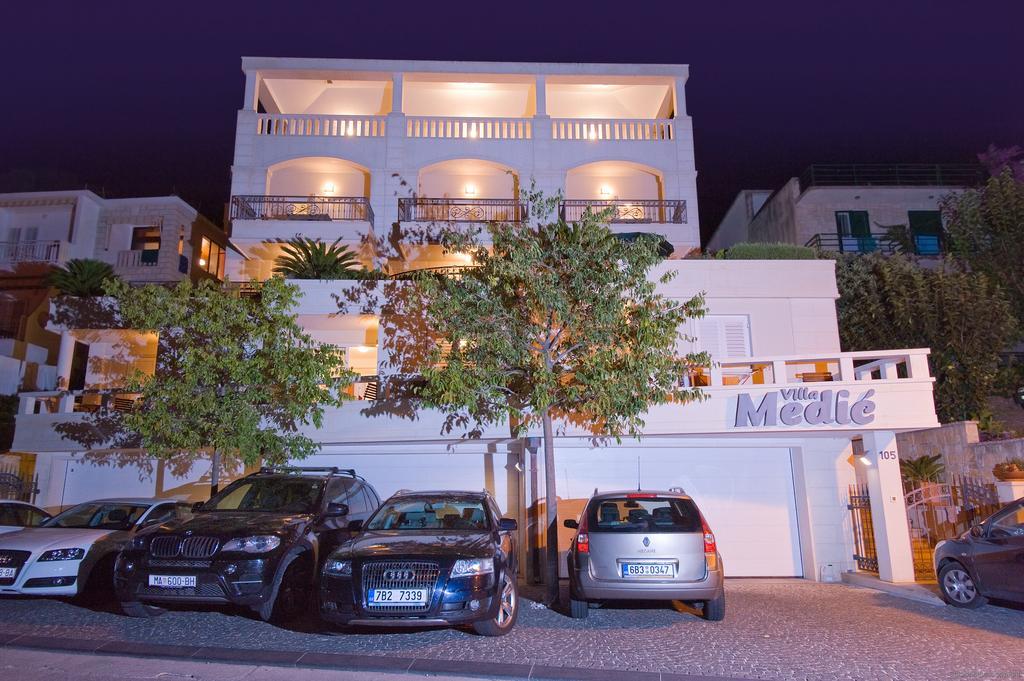 Apartments Villa Medic Brela Exteriér fotografie